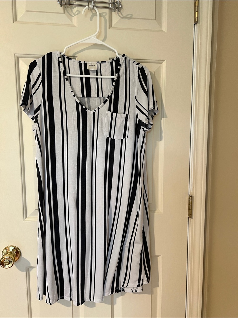 Soma Nightgown Black & White Striped V-Neck